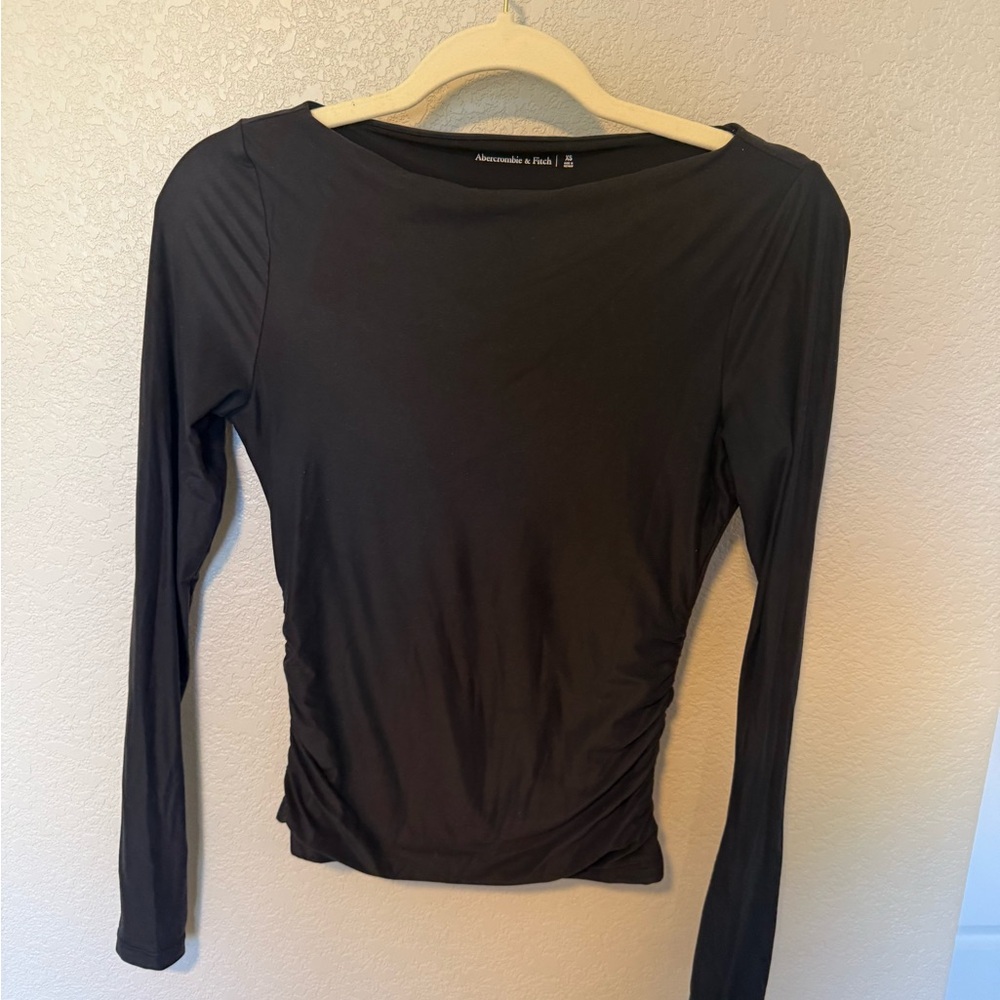 Abercrombie & Fitch Black Long Sleeve Ruched-Side Top